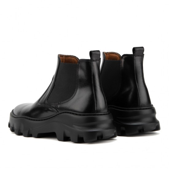 Art 902 Black
