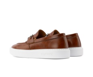 ART916 – Ανδρικό Premium Loafer με Μεταλλικό Διακοσμητικό | Ταμπά
