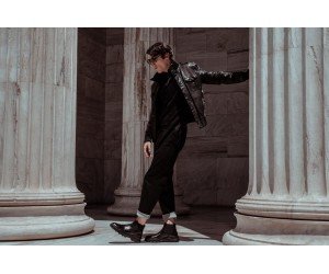 Art 902 Black