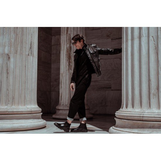 Art 902 Black